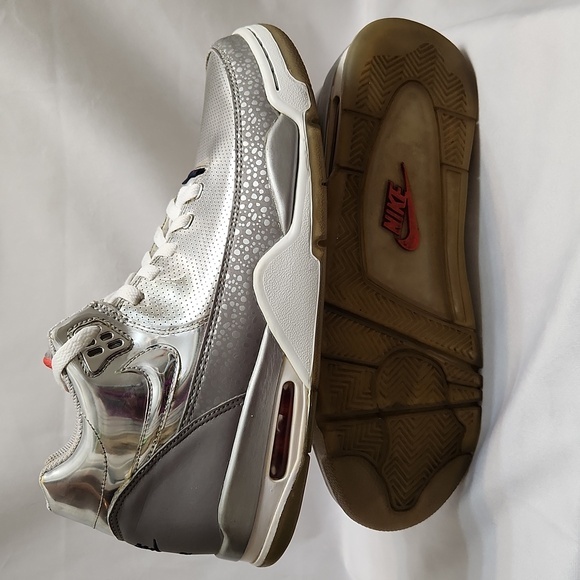 Nike Flight Squad QS Metallic Silver sneakers (mens size 10) - Picture 7 of 16